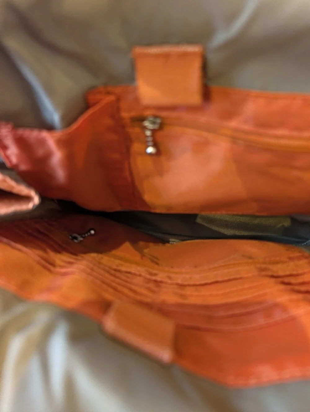 Baggallini Convertible Sling Backpack Rust Orange Nylon Wallet Organizer Travel